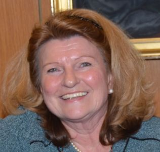 Renate Agnes Dümchen